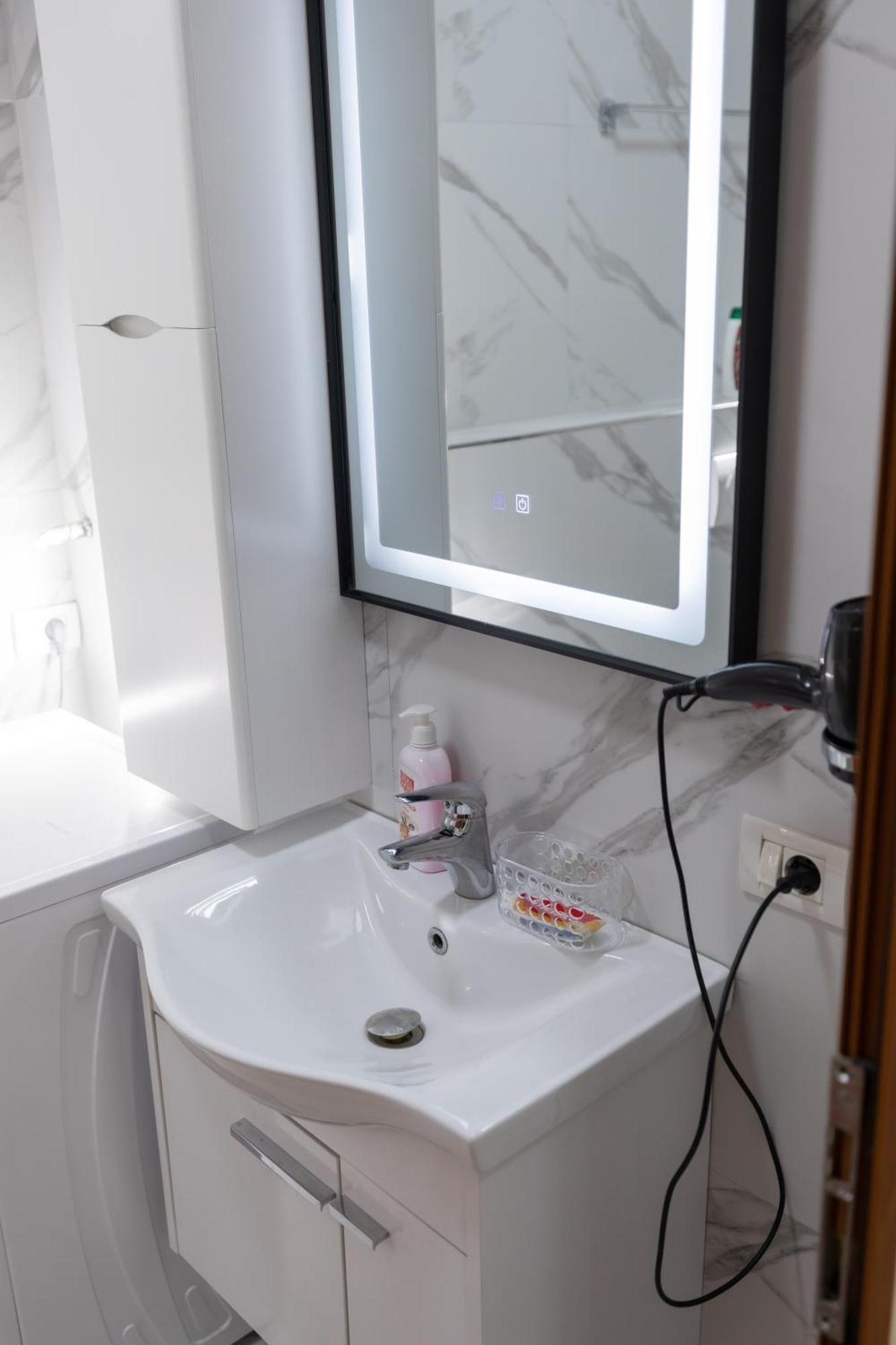 Vila Emi Apartment'S Dıraç Dış mekan fotoğraf