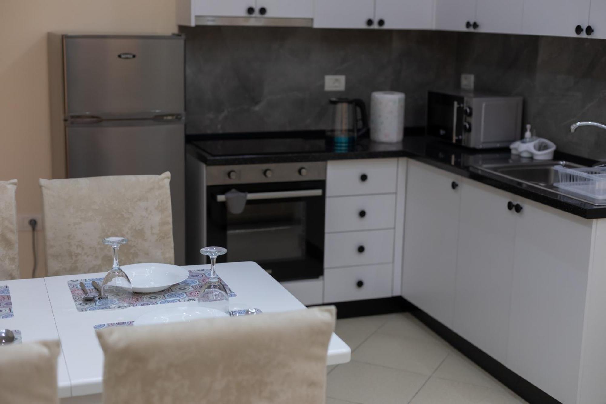 Vila Emi Apartment'S Dıraç Dış mekan fotoğraf