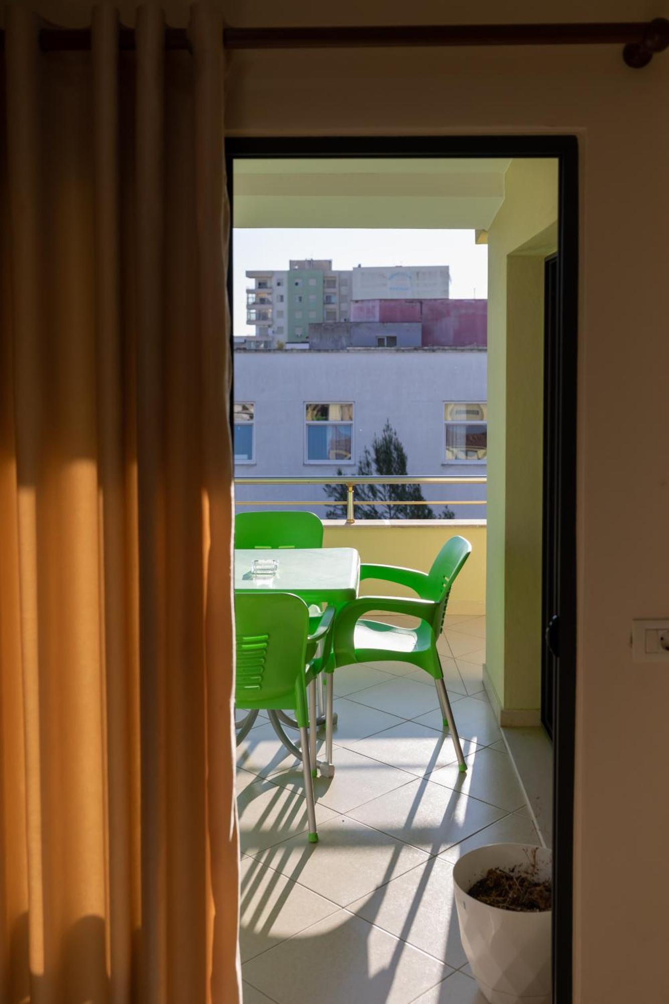 Vila Emi Apartment'S Dıraç Dış mekan fotoğraf
